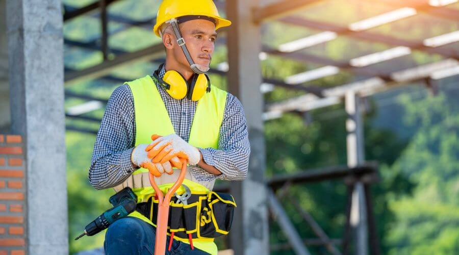 Professional New roof installation in Buckner, IL